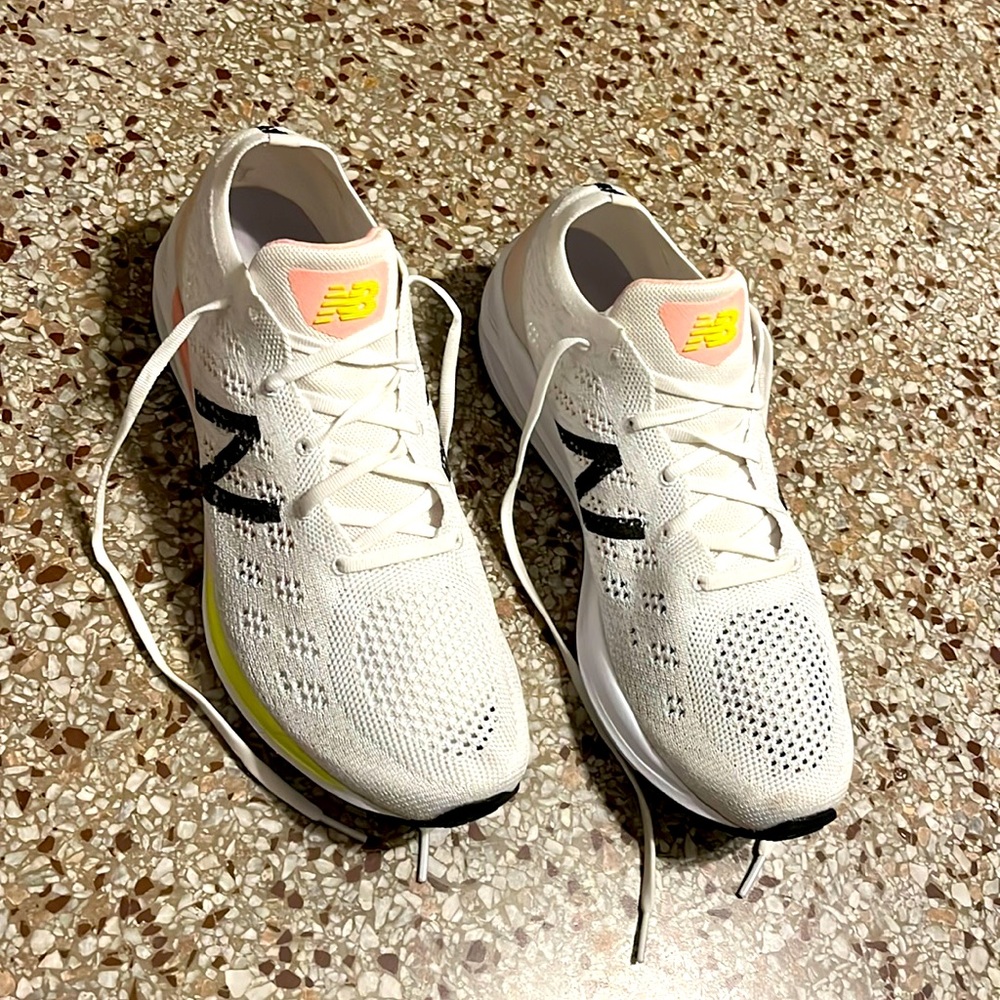 Lightweight New Balance Sneakers